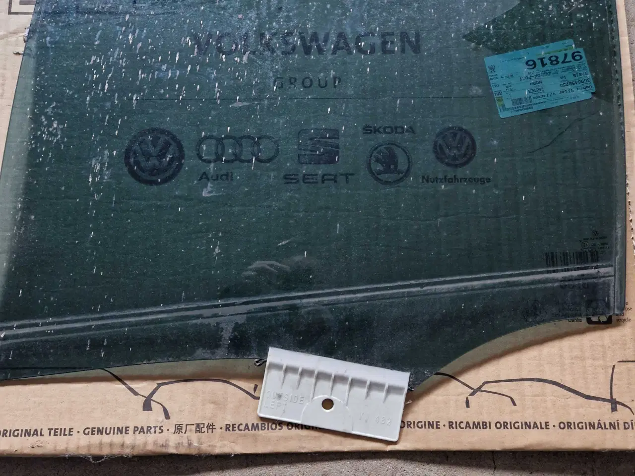 Billede 2 - Passat 2017 tonede lamineret originale bagsiderude