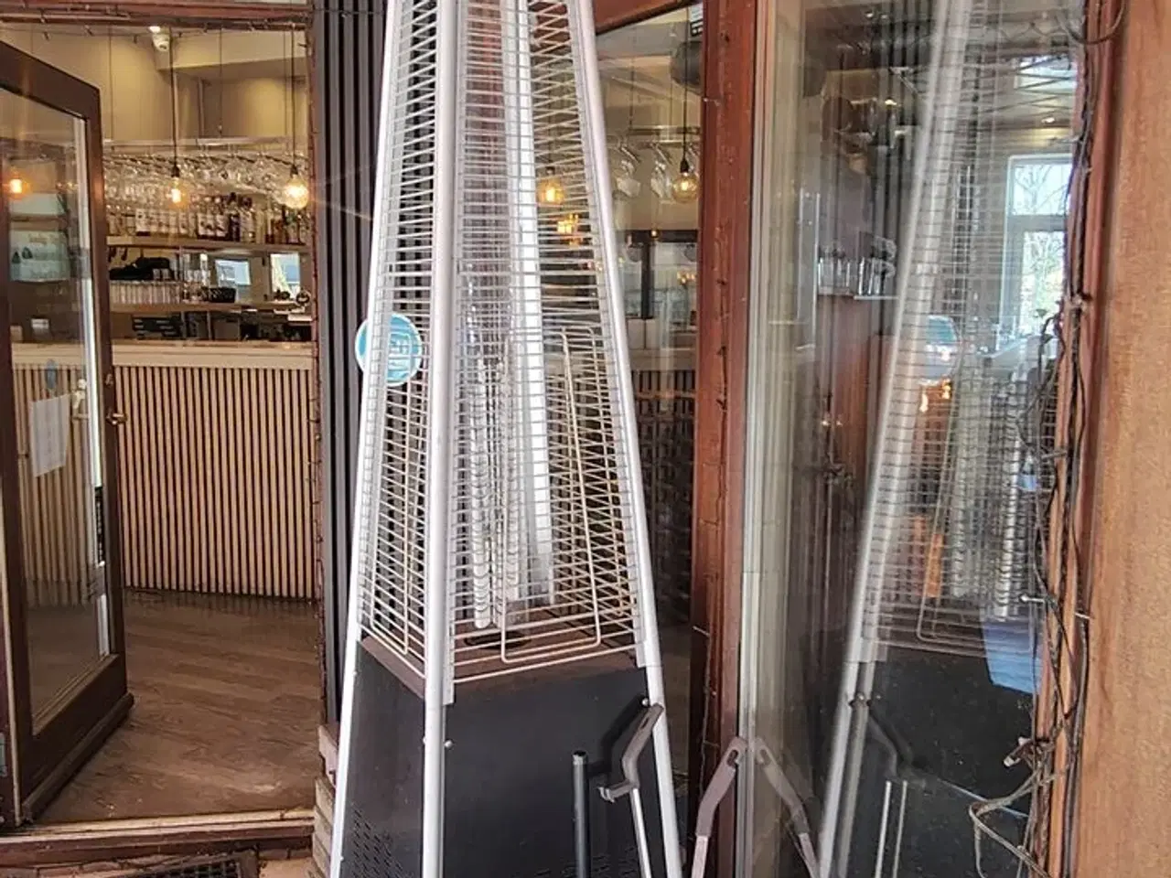 Billede 2 - Terrassevarmer inkl. Gasflaske