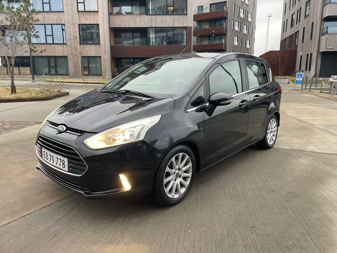 Billede 2 - Flot velholdt nysynet b Max 1.6tdci 