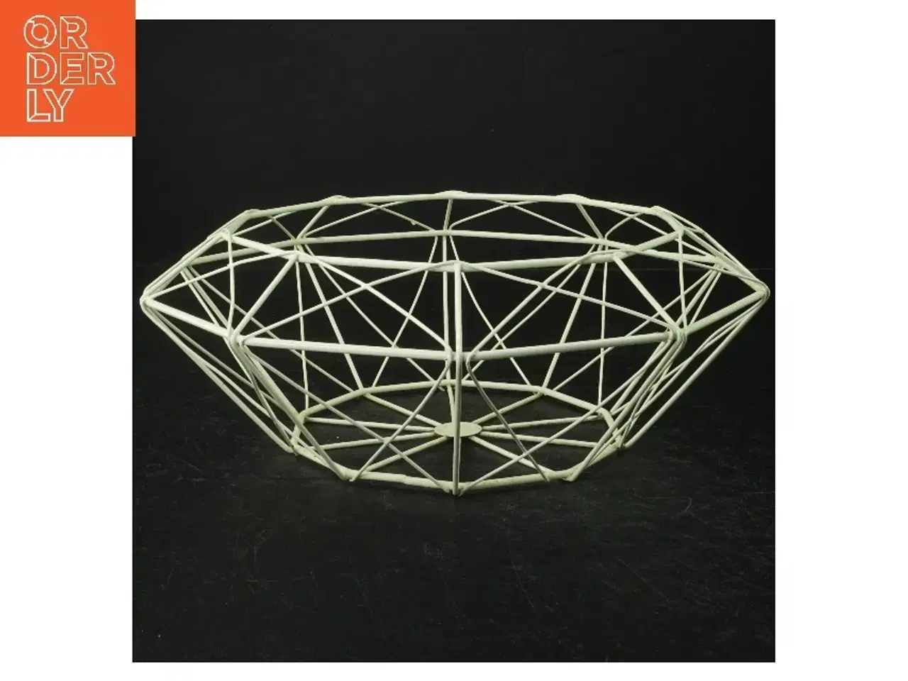 Billede 1 - Metal kurv  (str. 28 cm)