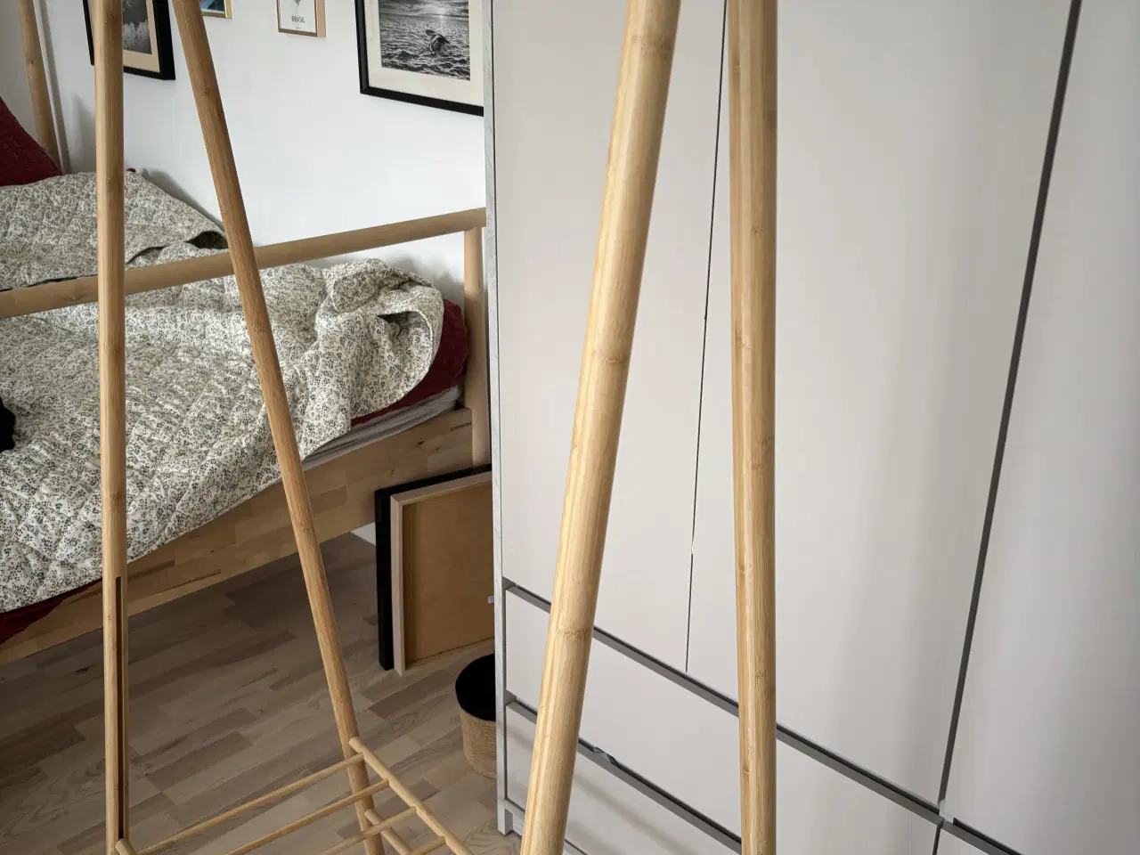 Billede 1 - Flot tøjstativ i bambus