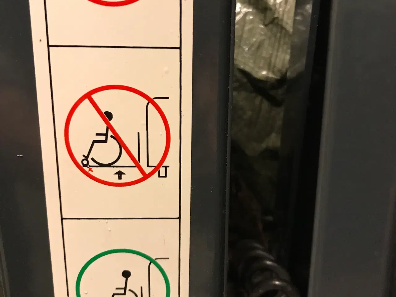 Billede 4 - Lift til handicapbil - evt. til varevogn/godstrans