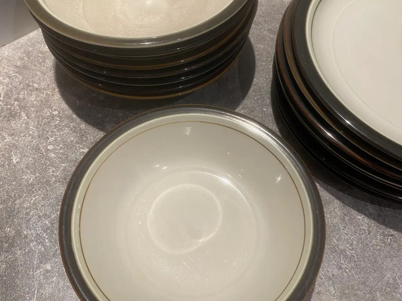 Billede 2 - Stentøjs/keramik tallerkner