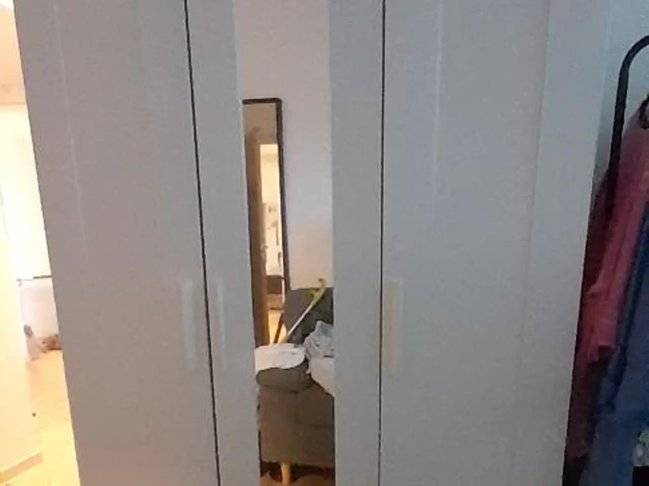 Billede 1 - Klædeskab IKEA