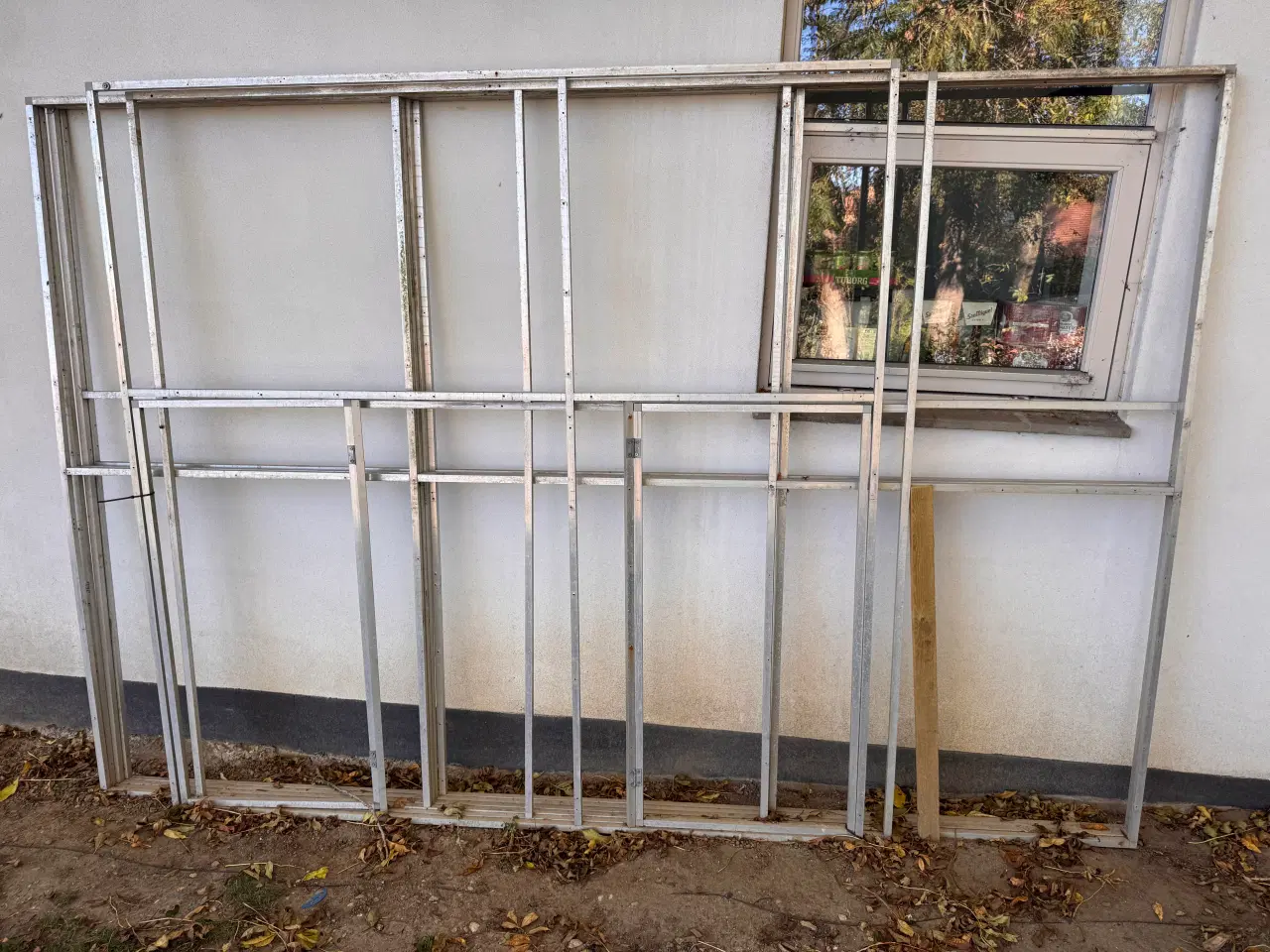 Billede 2 - Alu rammer til 2x3 m uden tråd