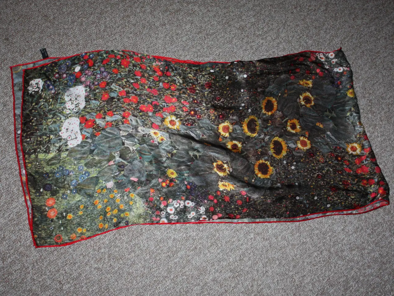 Billede 5 - Vintage silke tørklæde 155 cm x 40 cm 100% silk