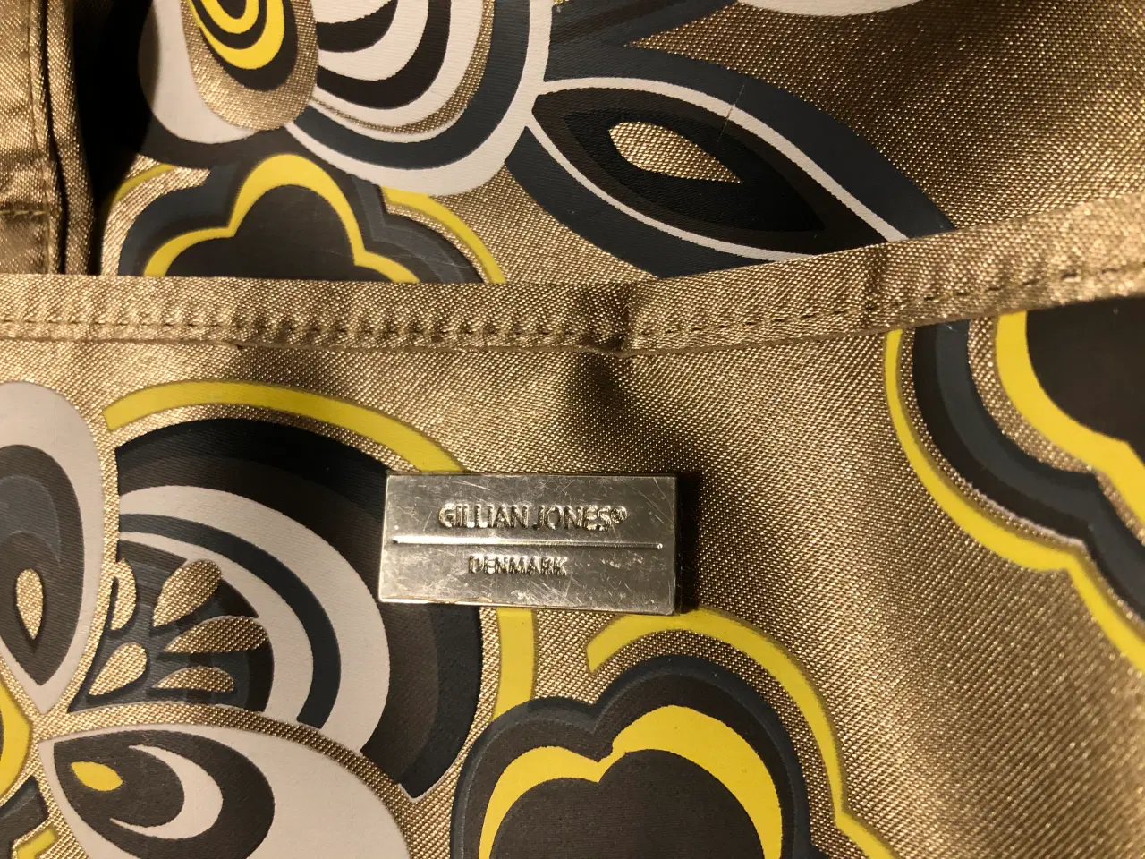 Billede 2 - Toilettaske, Gillian Jones, Denmark