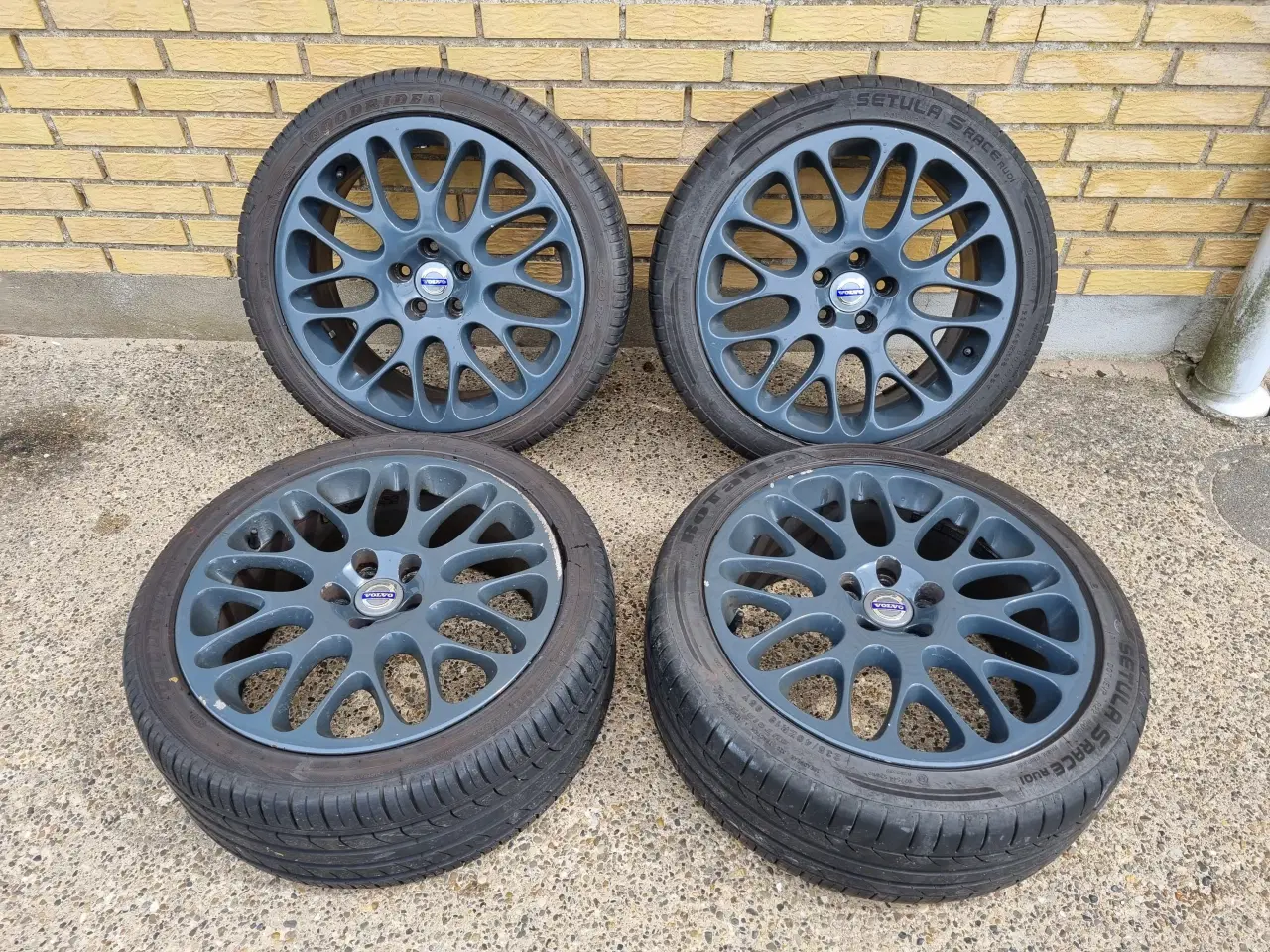 Billede 1 - Volvo Capella 18"