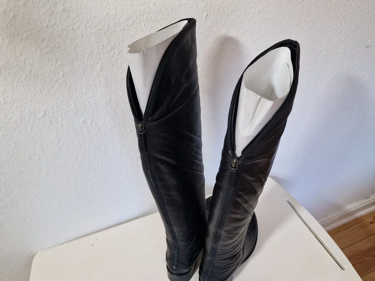 Billede 4 - Billi bi støvler.