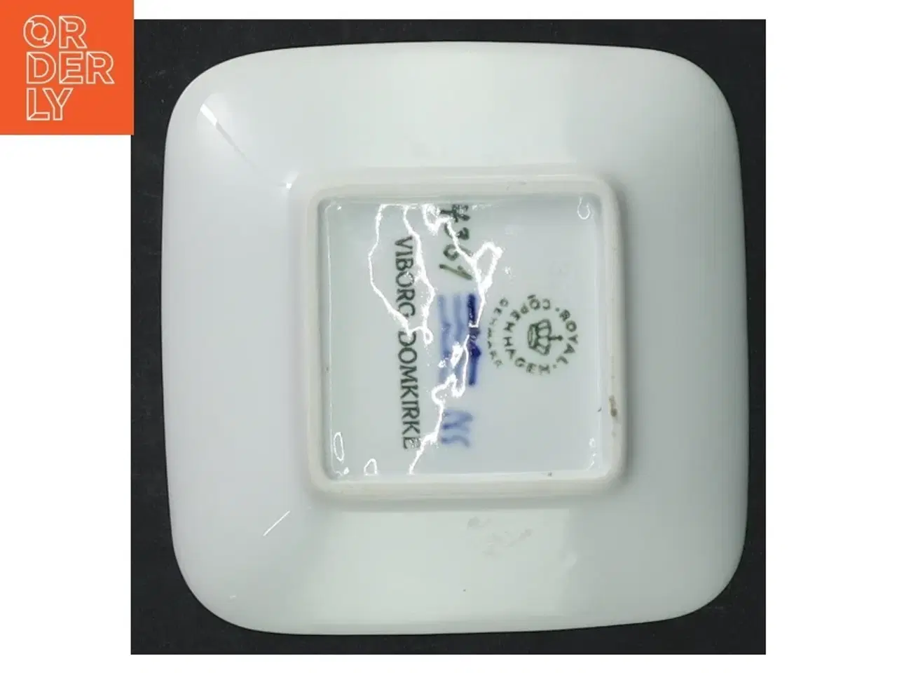 Billede 4 - Porcelænsaskebæger fra Royal Copenhagen (str. 10,5 x 10,5 cm)