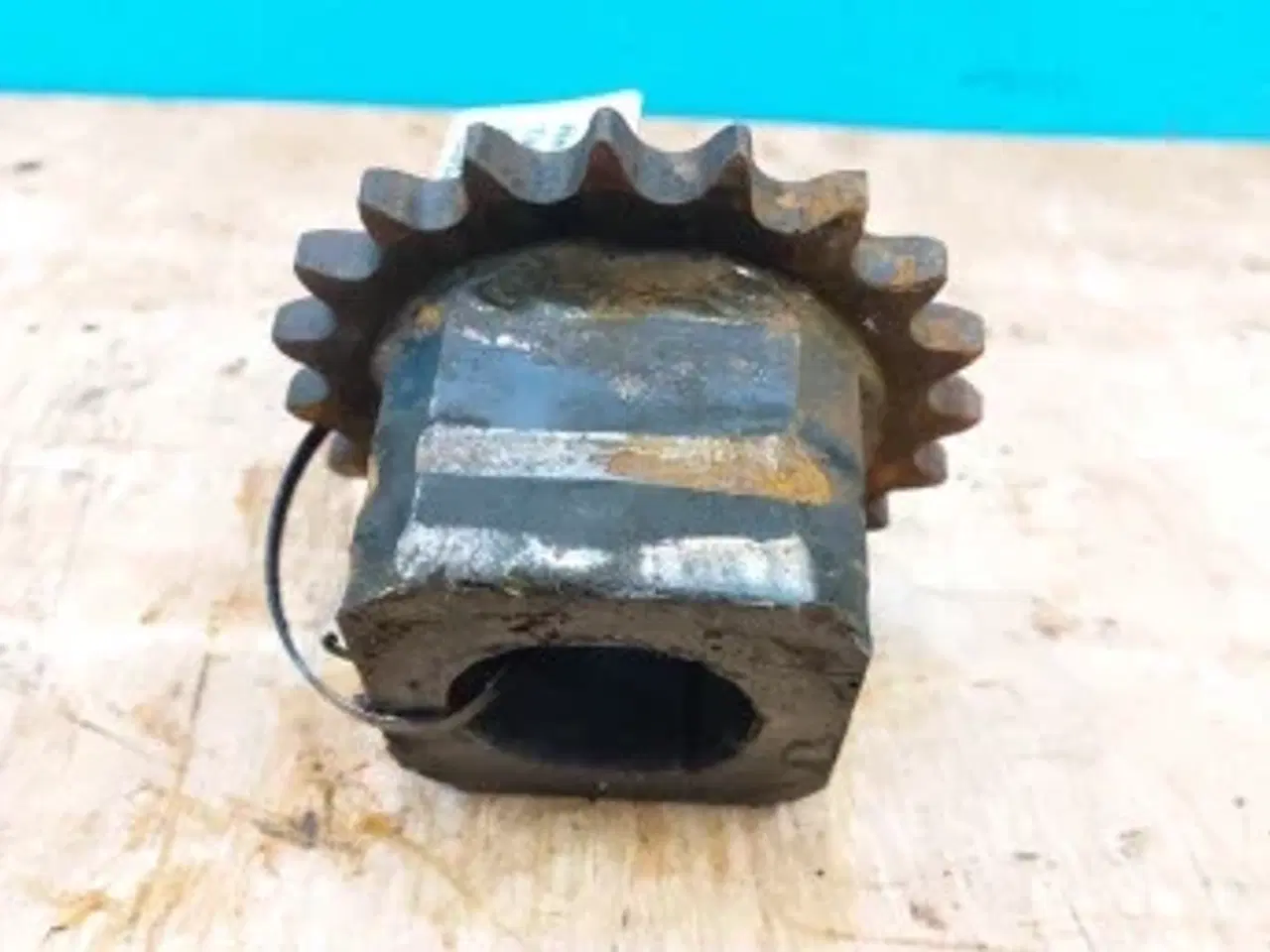 Billede 3 - Hesston Fiata Gri 4700 Tandhjul 700607729