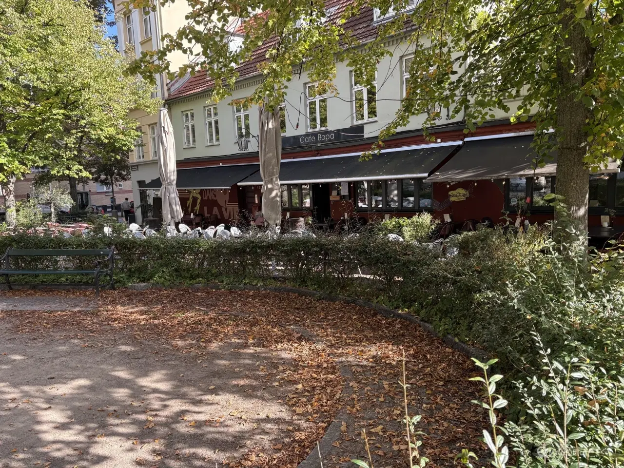 Billede 8 - Kontorfællesskabs pladser til leje med faciliteter og central beliggenhed.