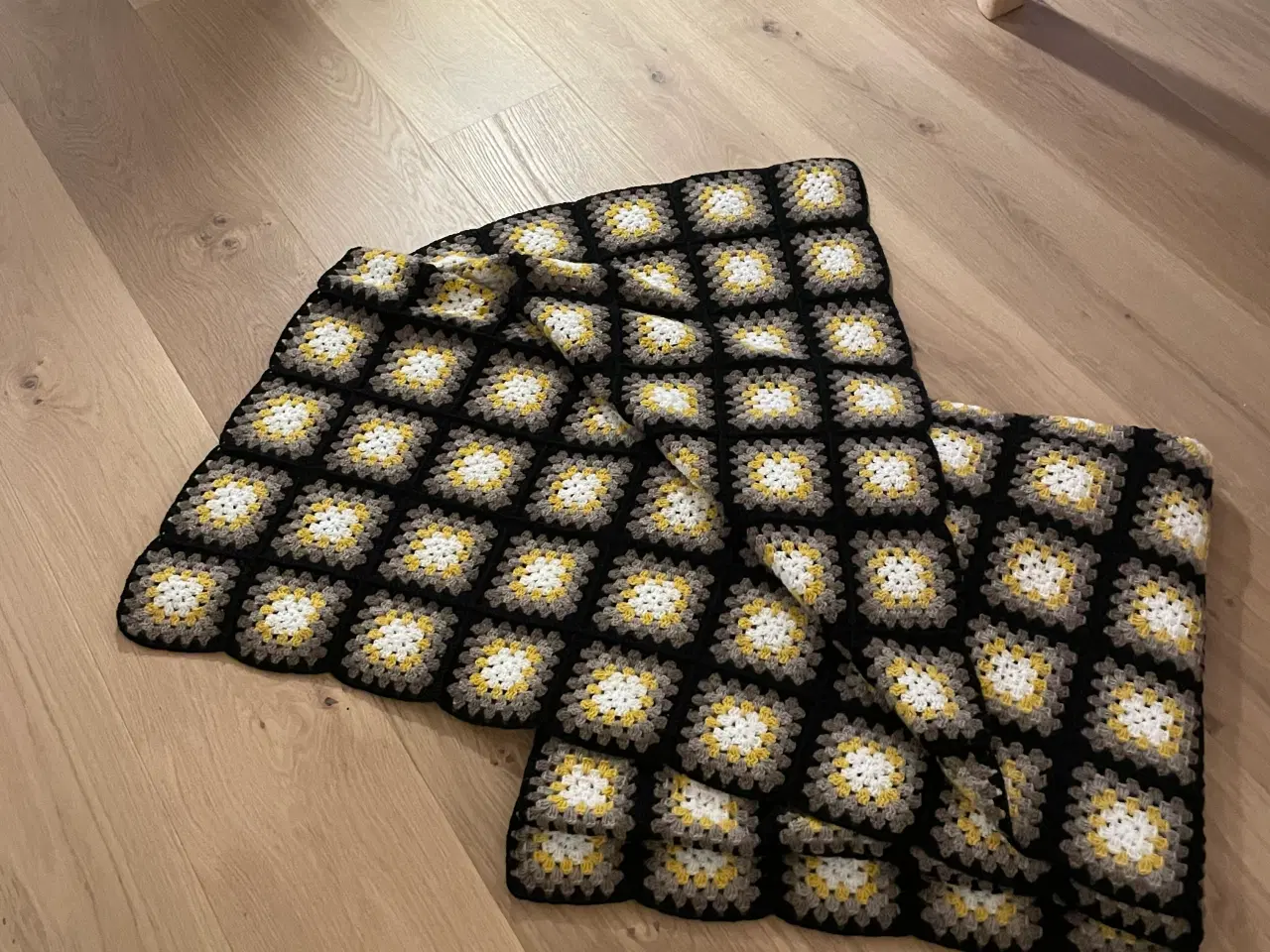 Billede 3 - Tæpper, håndlavede (hæklede, strikkede, quiltede)
