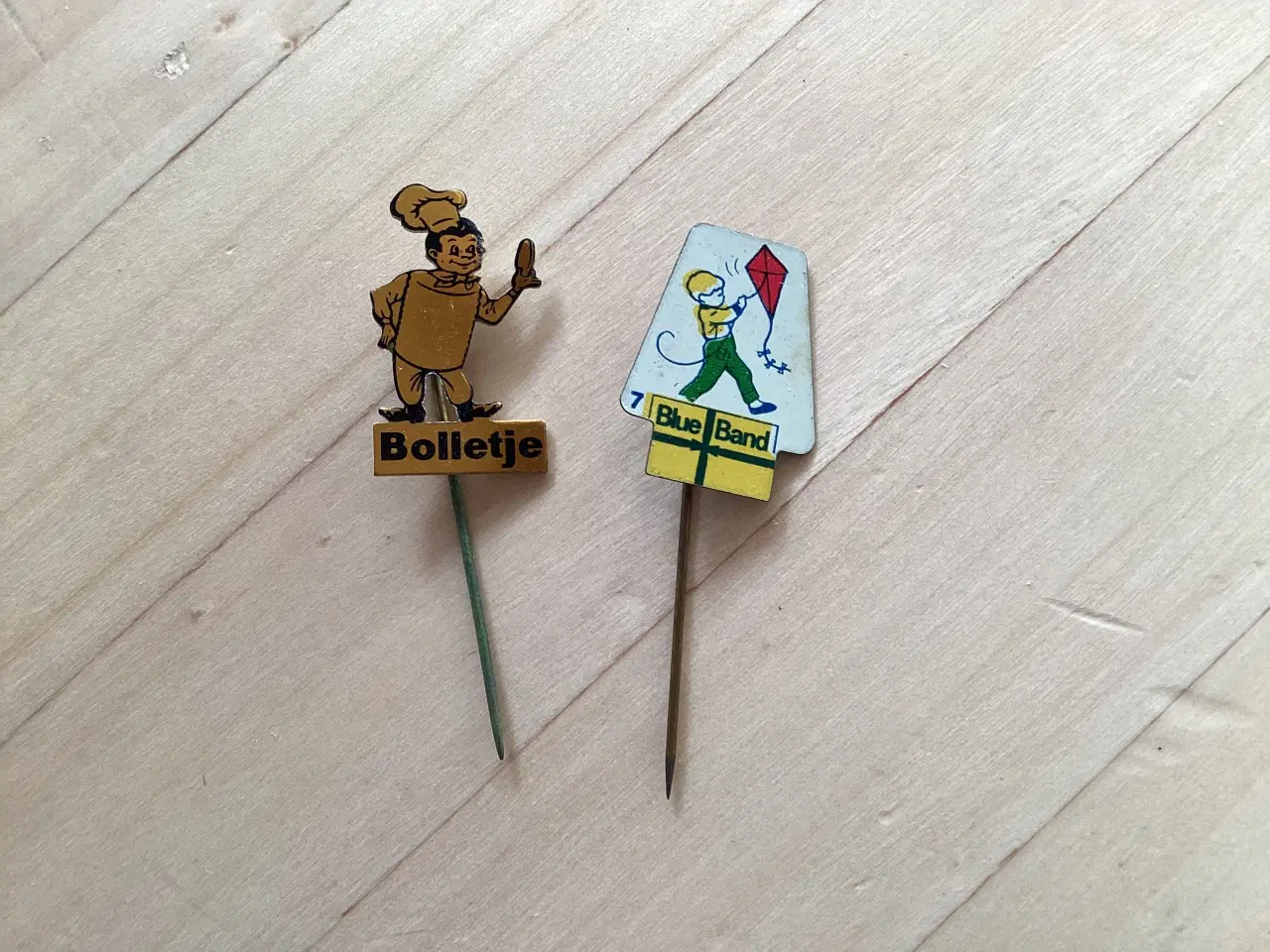 Billede 4 - 9 ældre pins