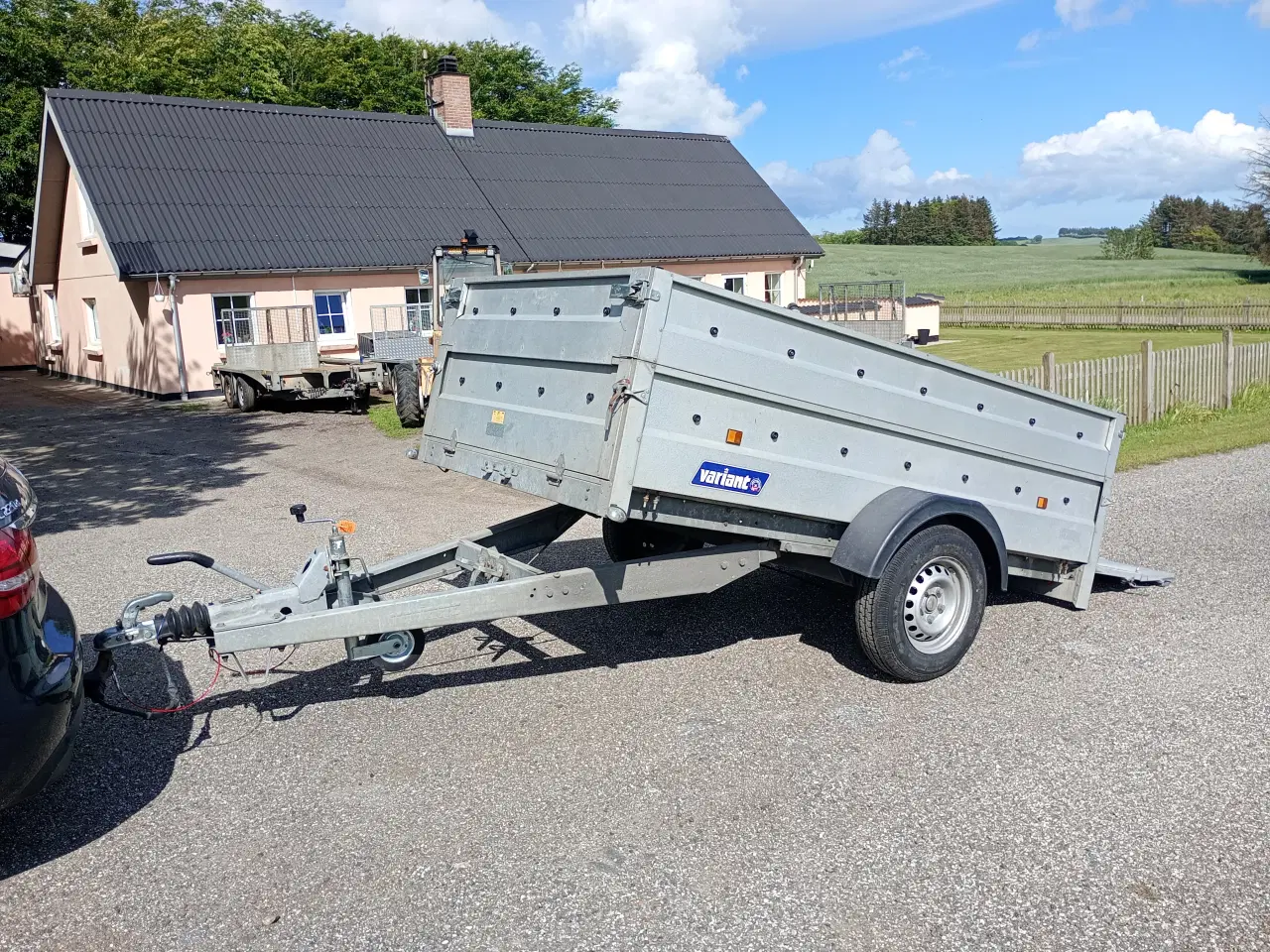 Billede 1 - Variant 1304F1 Vippelad