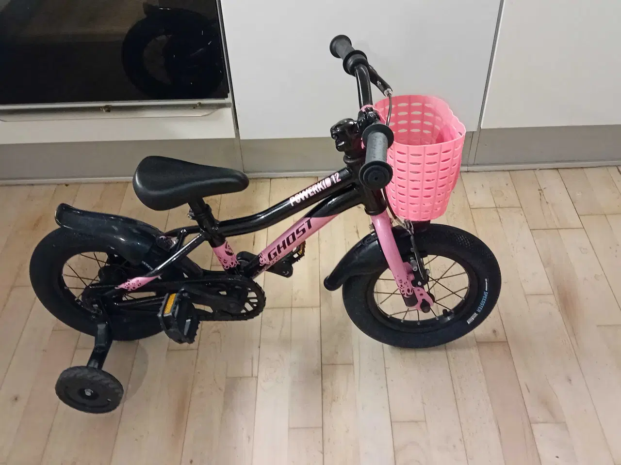 Billede 1 - Super smart børnecykel. Passer til 3-5 år.