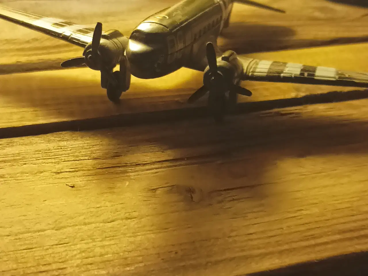 Billede 2 - Antik fly, samleobjekt