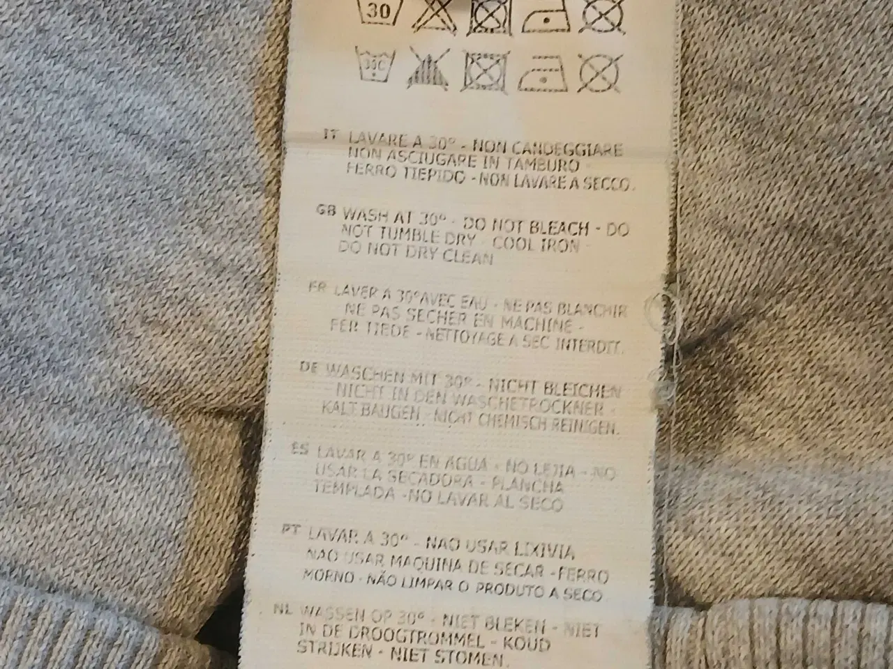Billede 6 - Grå kappa sweatshirt str L 