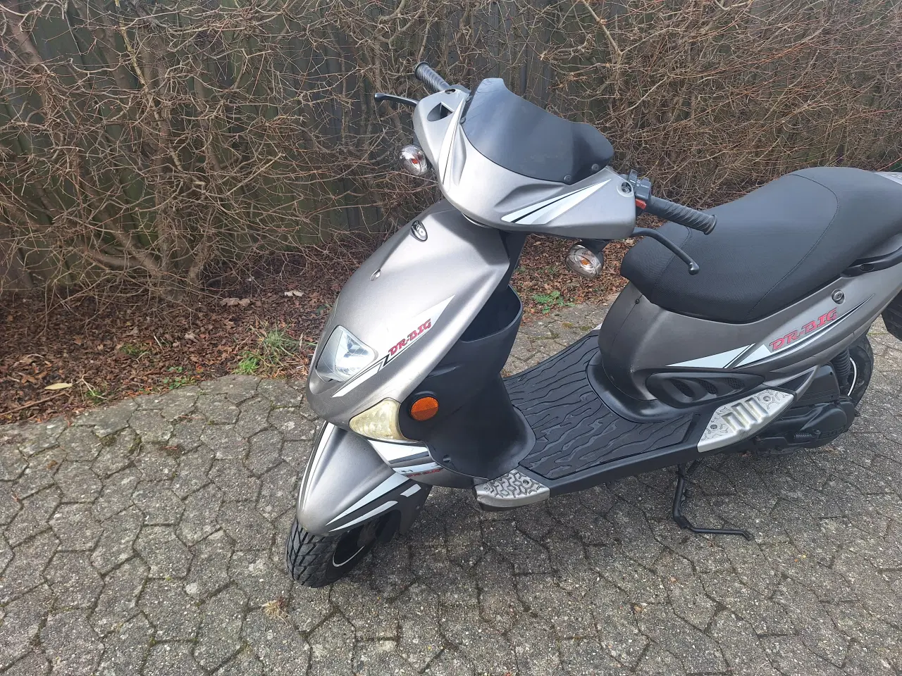 Billede 3 - Pgo dr.big 30 scooter  Årgang 2007  