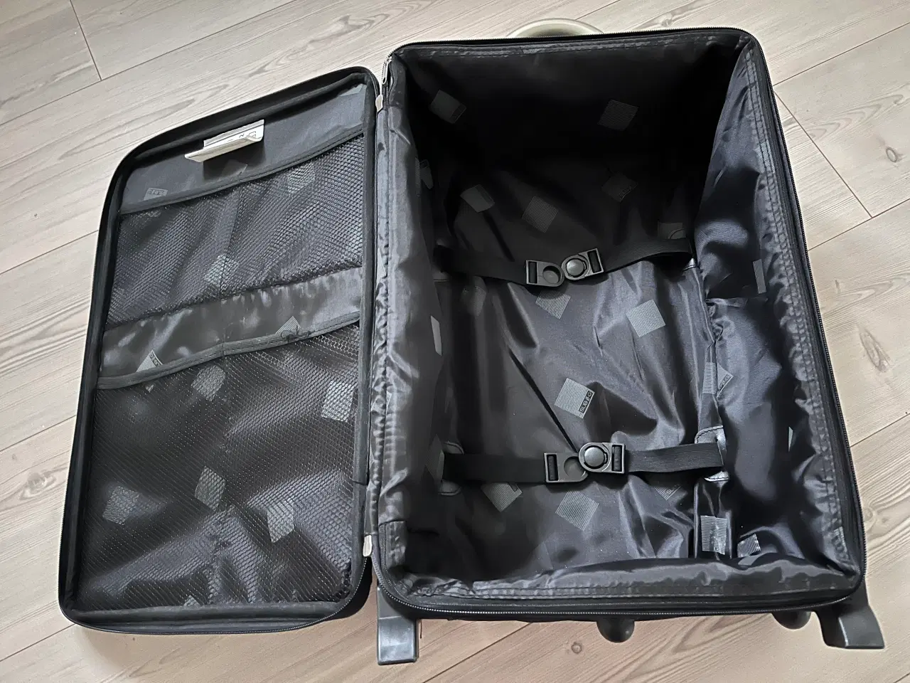 Billede 8 - Rejsetaske på hjul, letvægkuffert på hjul, SUB-Ø-G