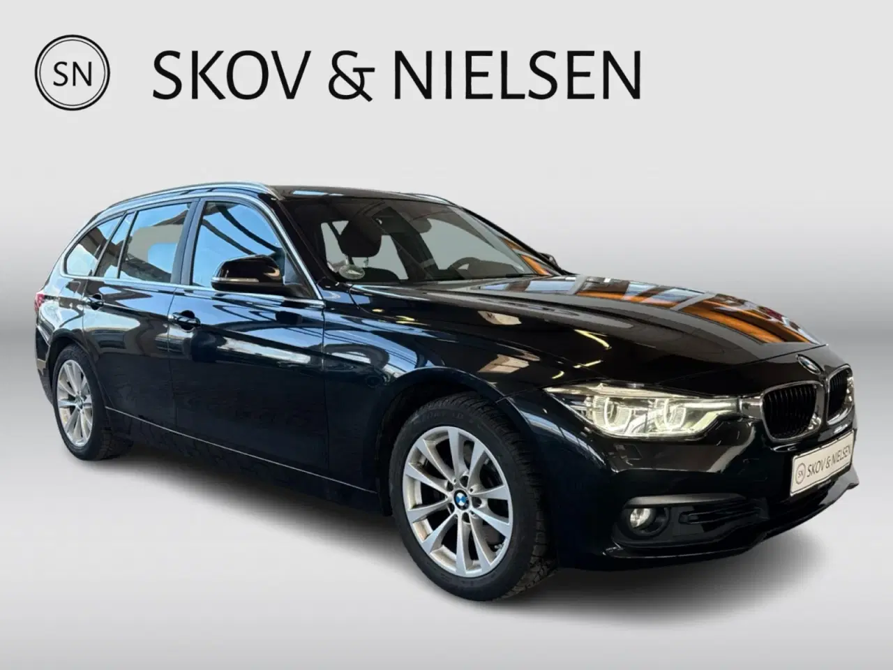 Billede 8 - BMW 330d 3,0 Touring xDrive aut.