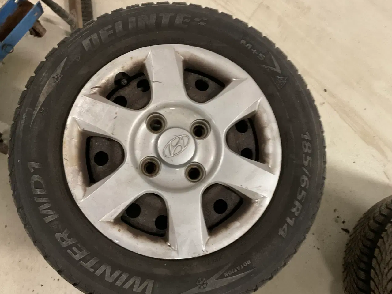 Billede 2 - Fælge med dæk til Hyundai Matrix