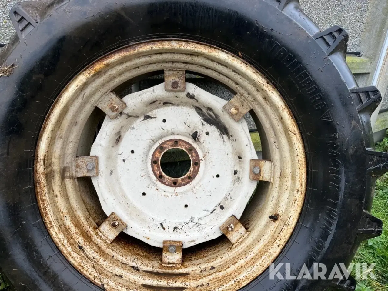 Billede 7 - Traktorhjul Fiat 2 styk