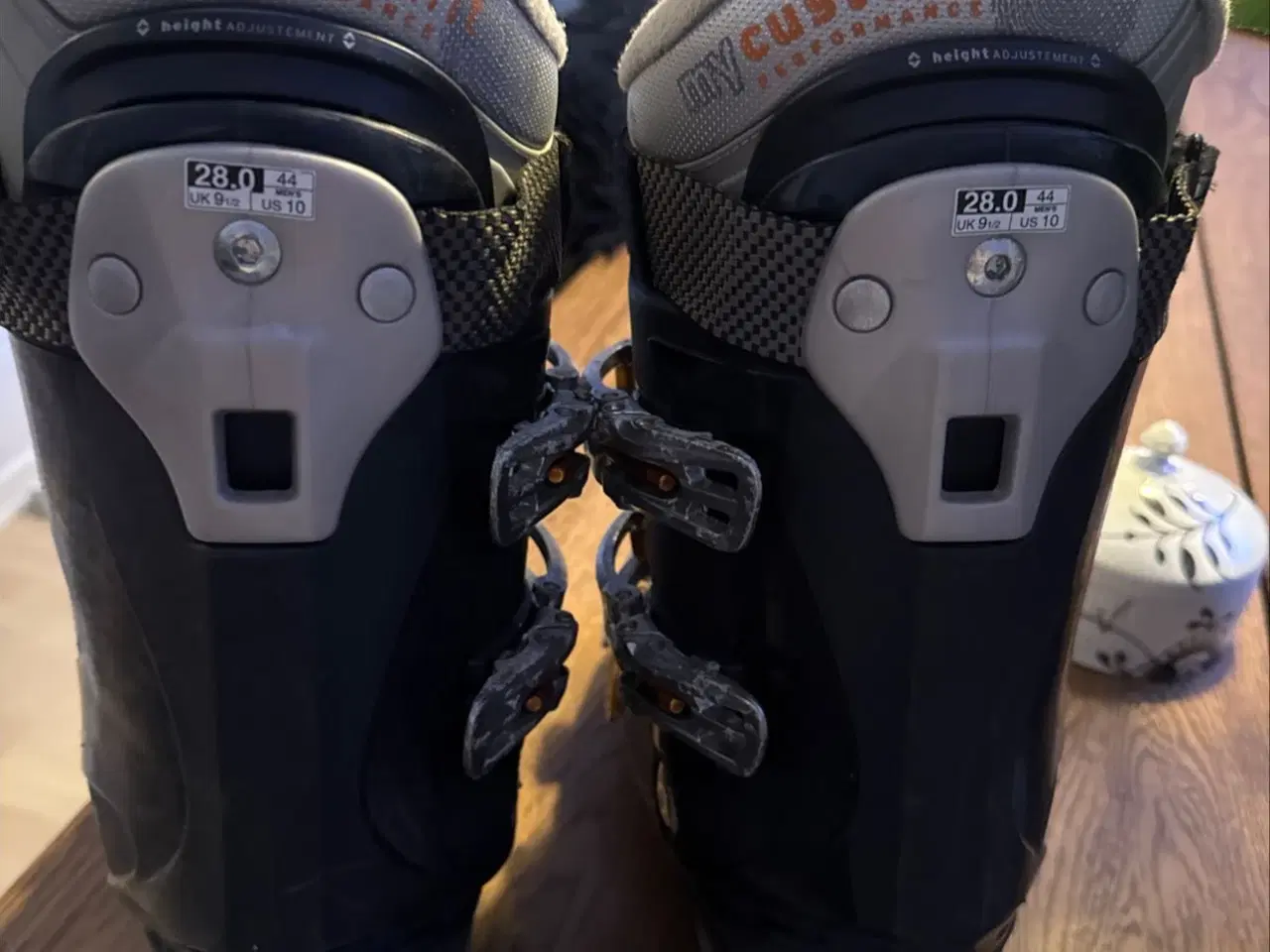 Billede 2 - Ski støvler