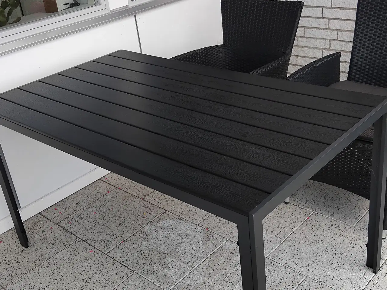 Billede 2 - Havebord
