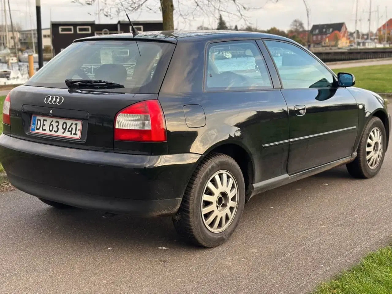 Billede 3 - Audi A3 1.6 med syn og nummerplader