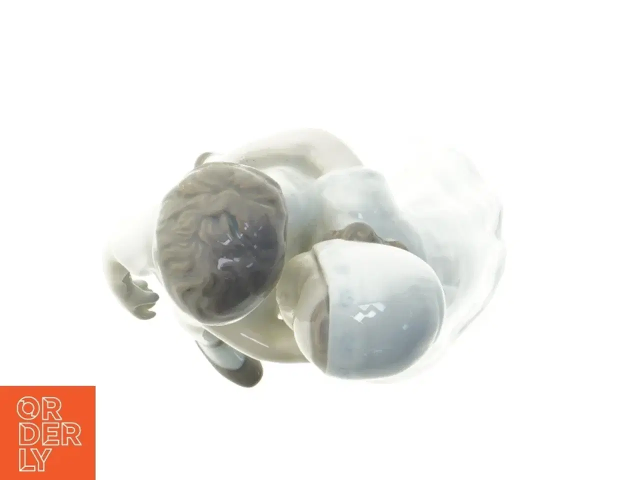 Billede 3 - Porcelænsfigur af et kyssende par fra B&G (str. 18 cm)