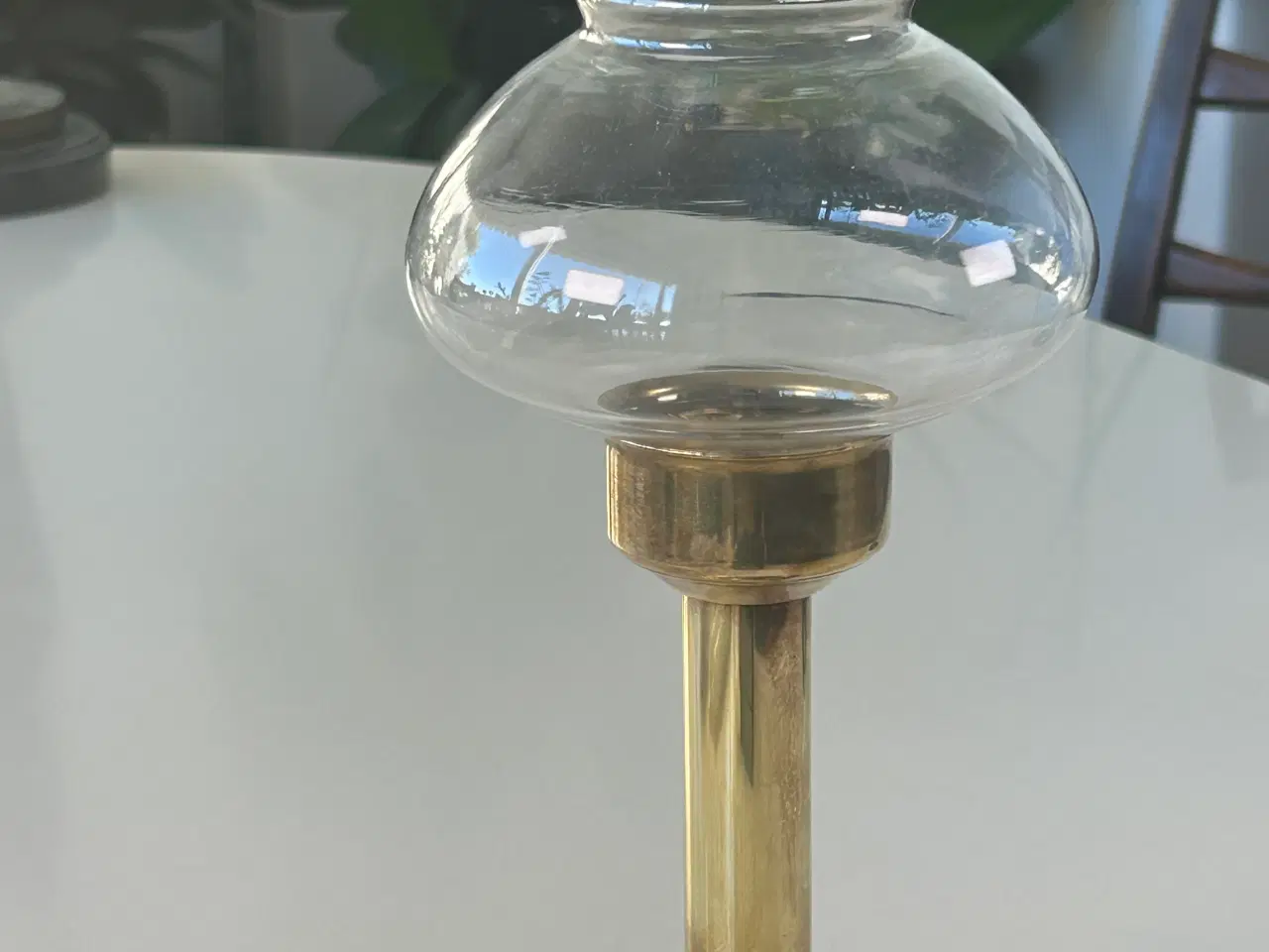 Billede 2 - Vintage messing olielampe med klar glaskuppel – el