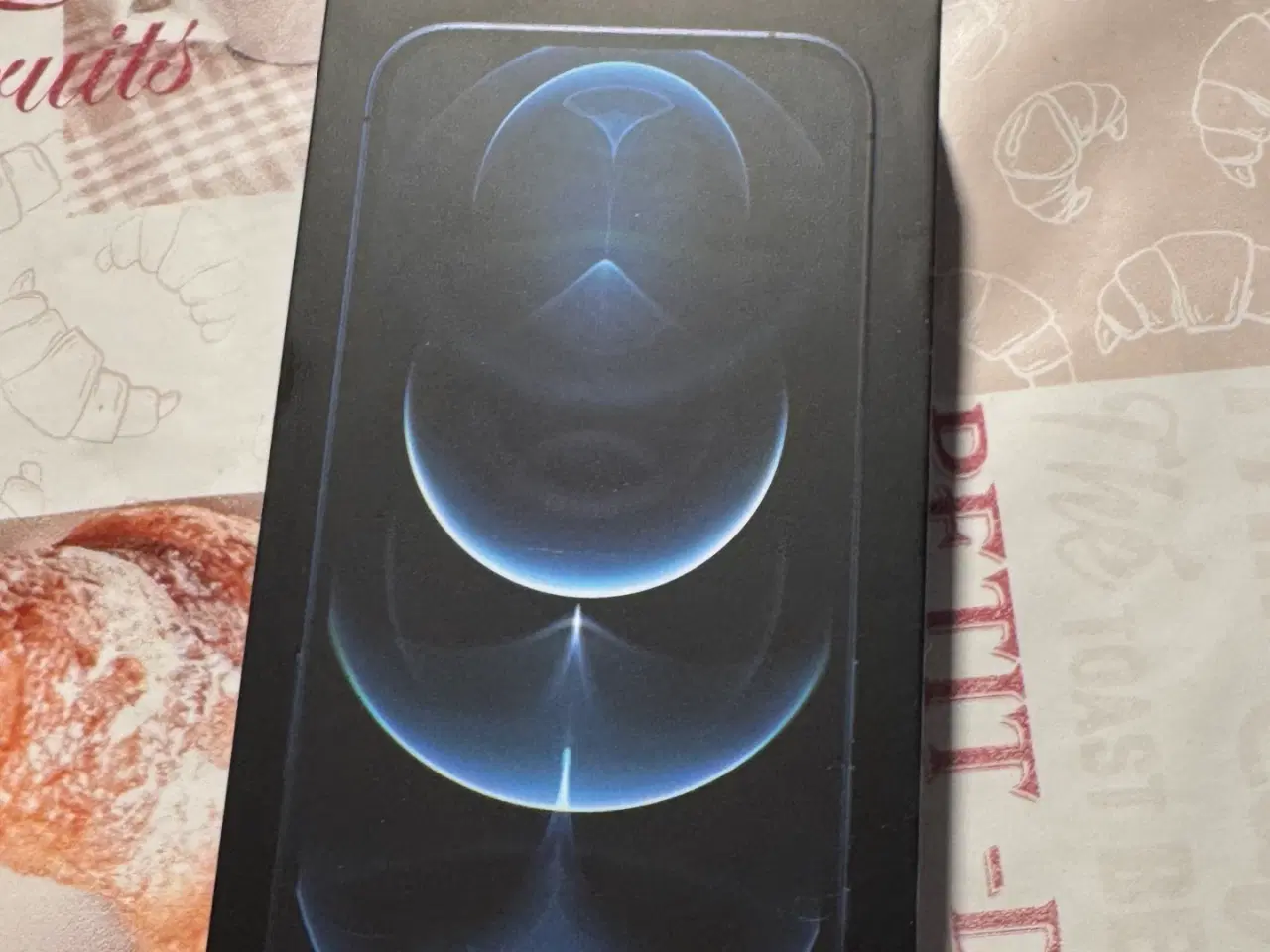 Billede 12 - Yderst Velhold Iphone 12 Pro Max Som Ny