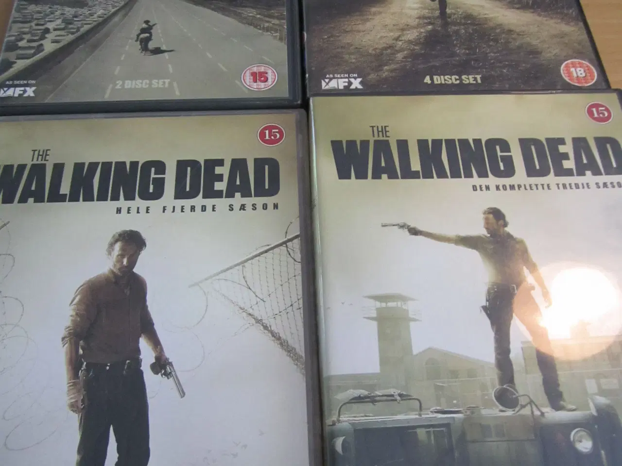 Billede 2 - THE WALKING DEAD. Boks 1-4.