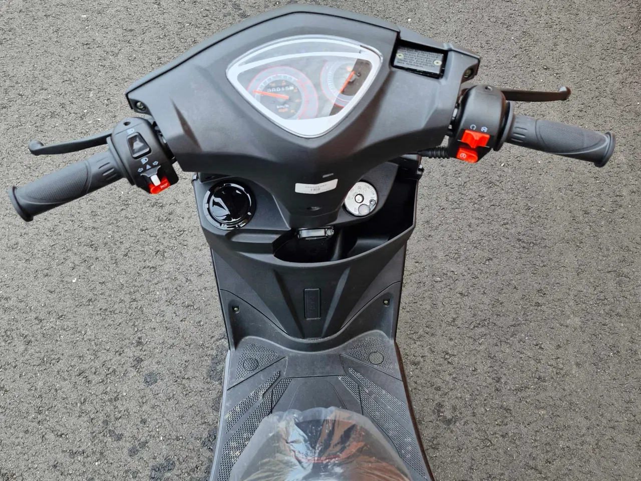 Billede 8 - Scooter MotoCR Comet 4T EFI Kun kørt 16km