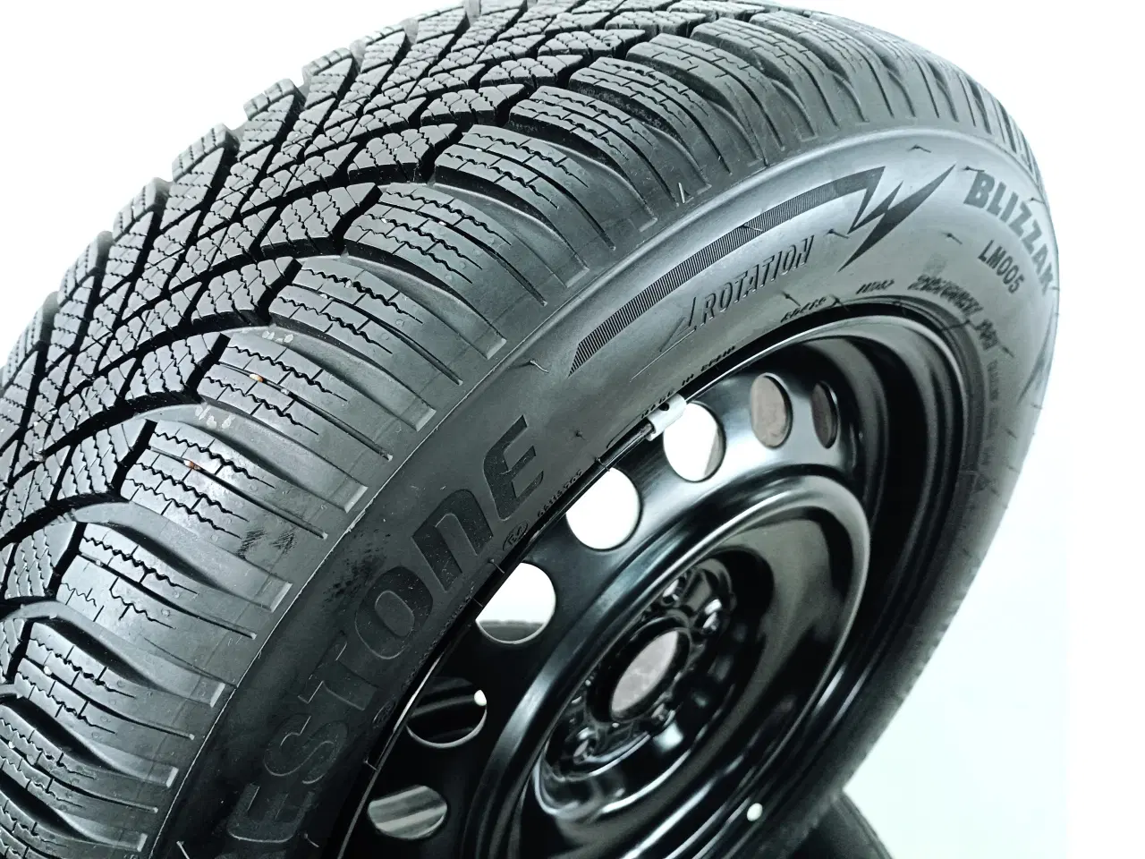 Billede 2 - 5x114,3 17" ET45 nav 60,1ø vintersæt inkl.TPMS (DE