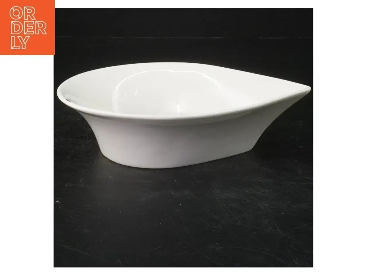 Billede 1 - Jubilæums Dråbeskål porcelænsskål fra Blomsterberg  (str. 20x16 cm)