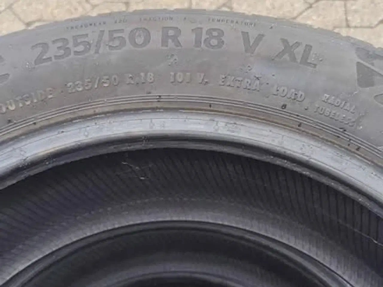 Billede 3 - Sommerdæk 235/50-18 v xl Continental Eco contact 6