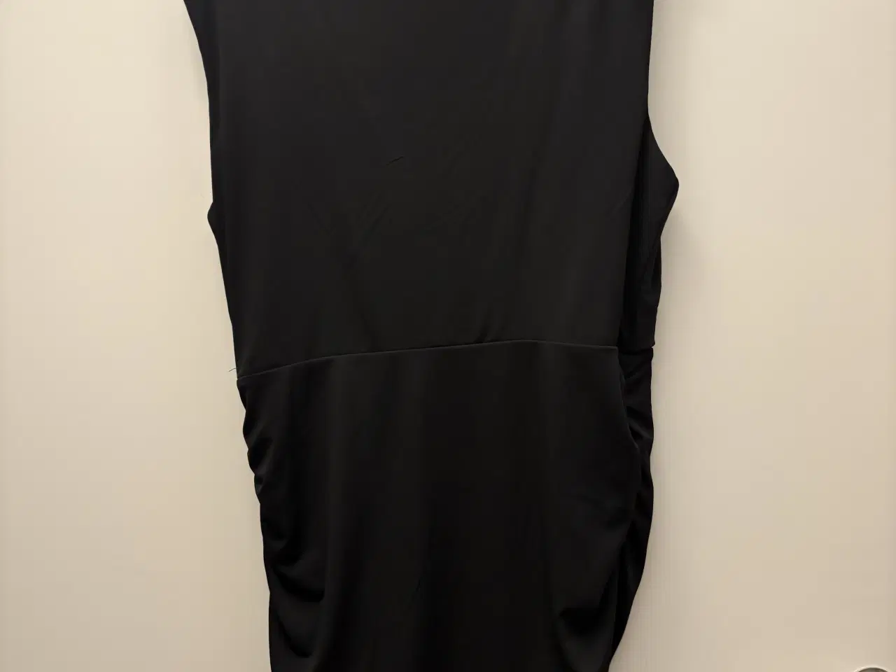Billede 3 - Sort kort kjole