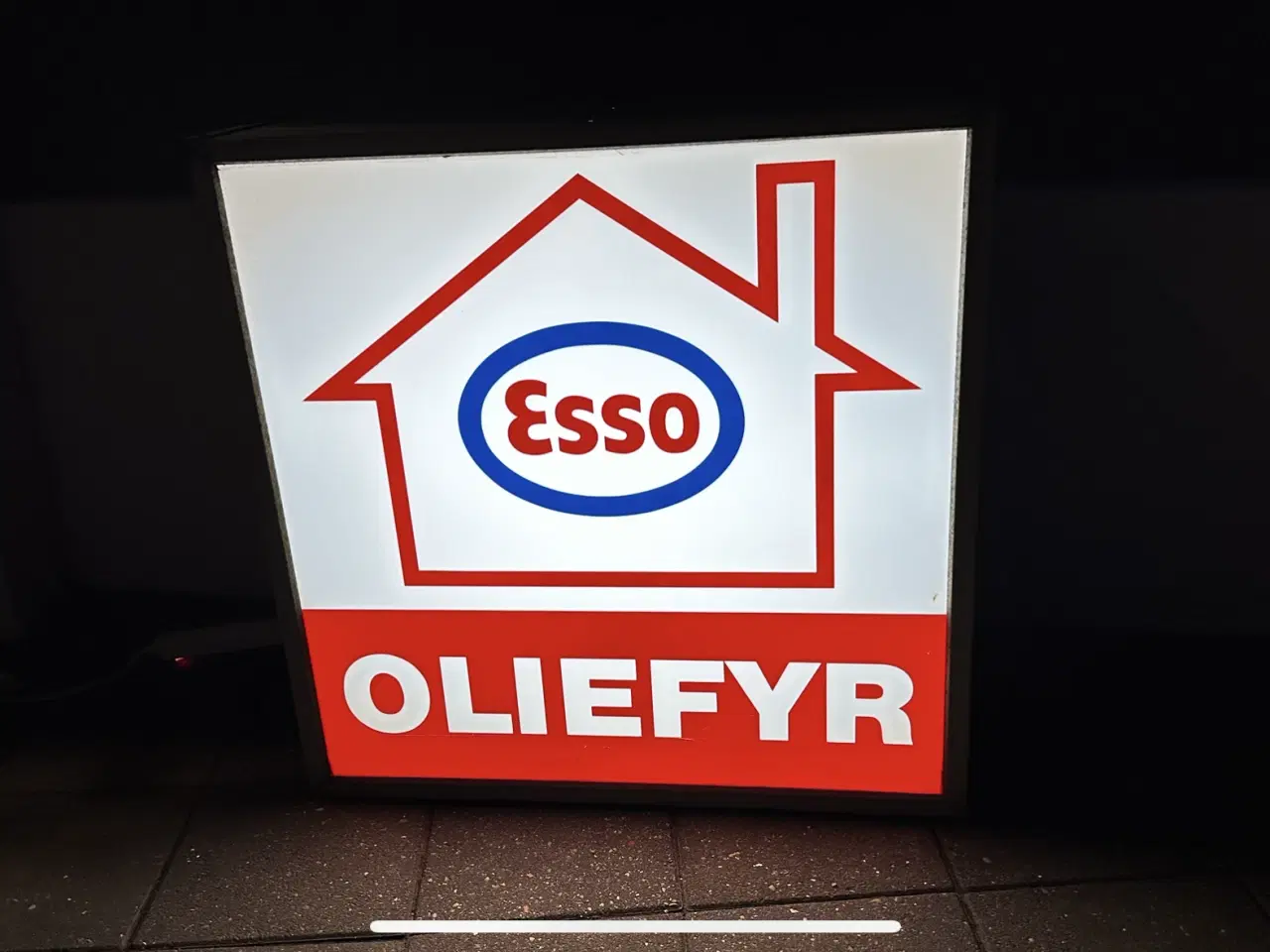 Billede 1 - Esso lysskilt
