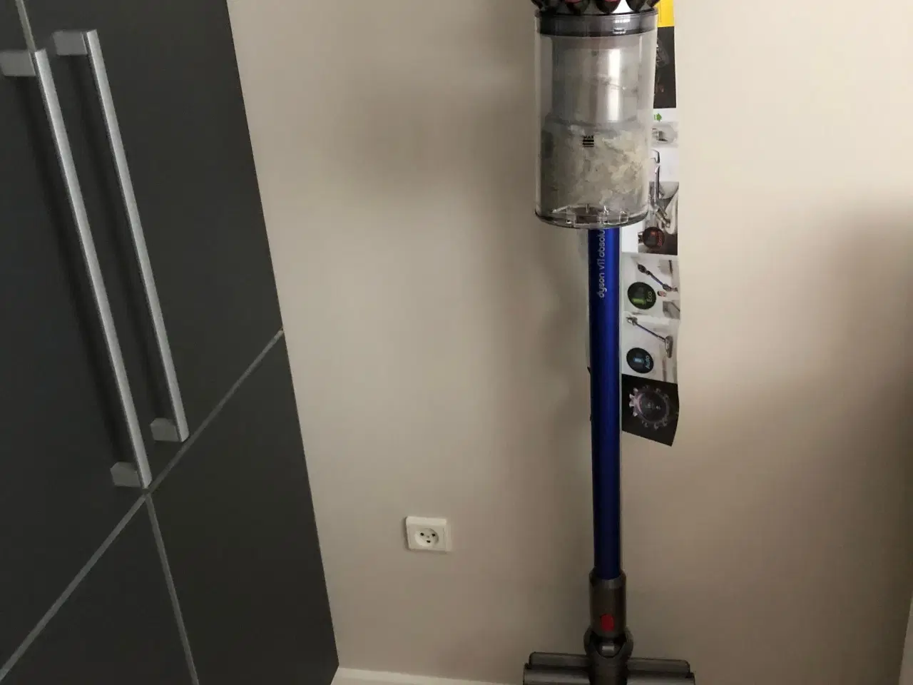 Billede 1 - Stander til Dyson V11