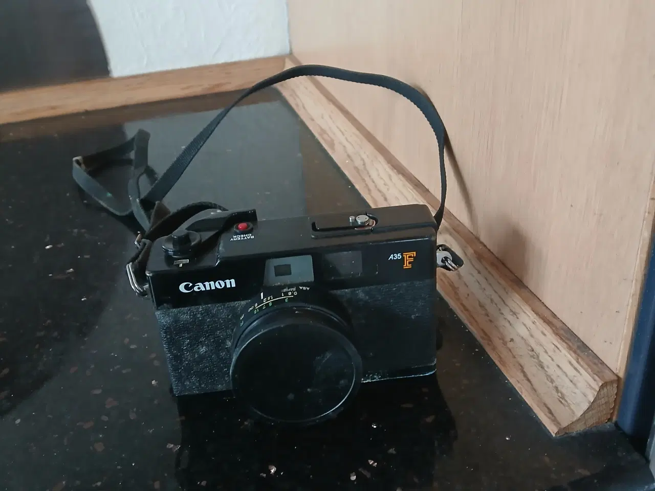 Billede 3 - Gl. Fotoapperater.