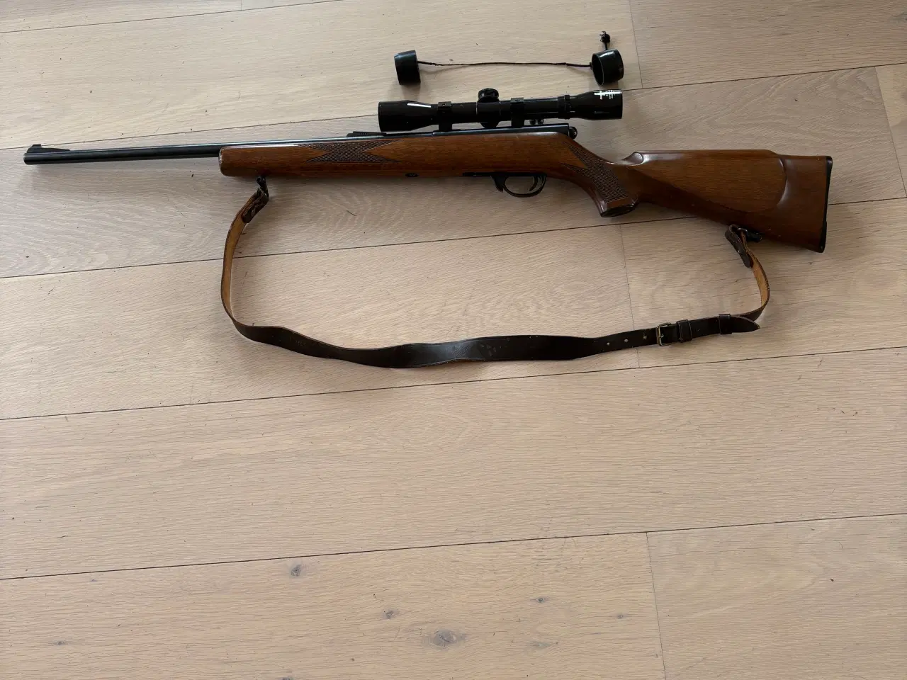 Billede 2 - Salonriffel Husqvarna 22 LR