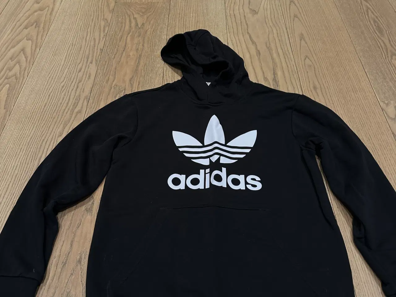 Billede 1 - Adidas Hættetrøje, str. 170