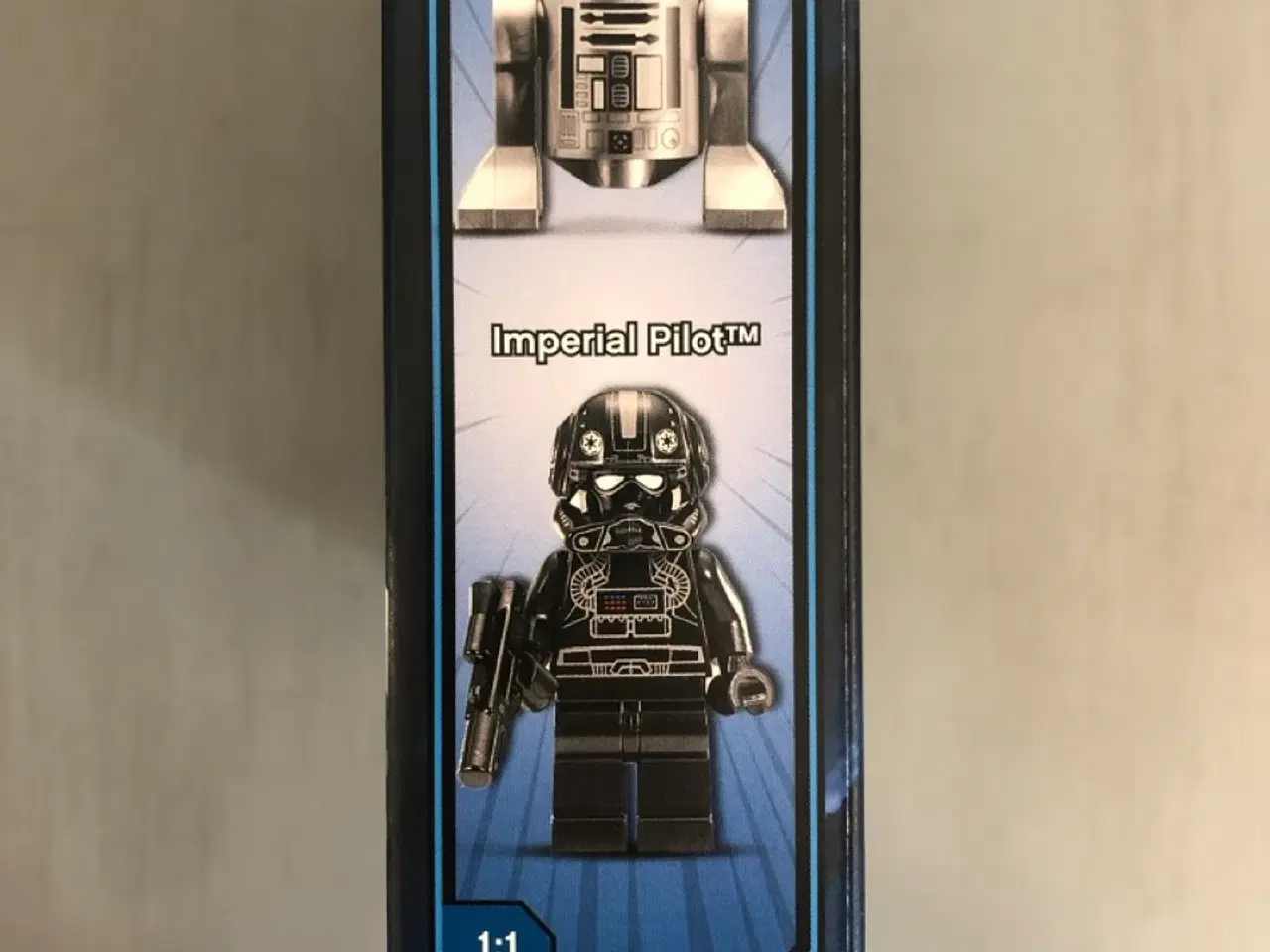 Billede 2 - LEGO Star Wars 7915 Imperial V-wing Starfighter 