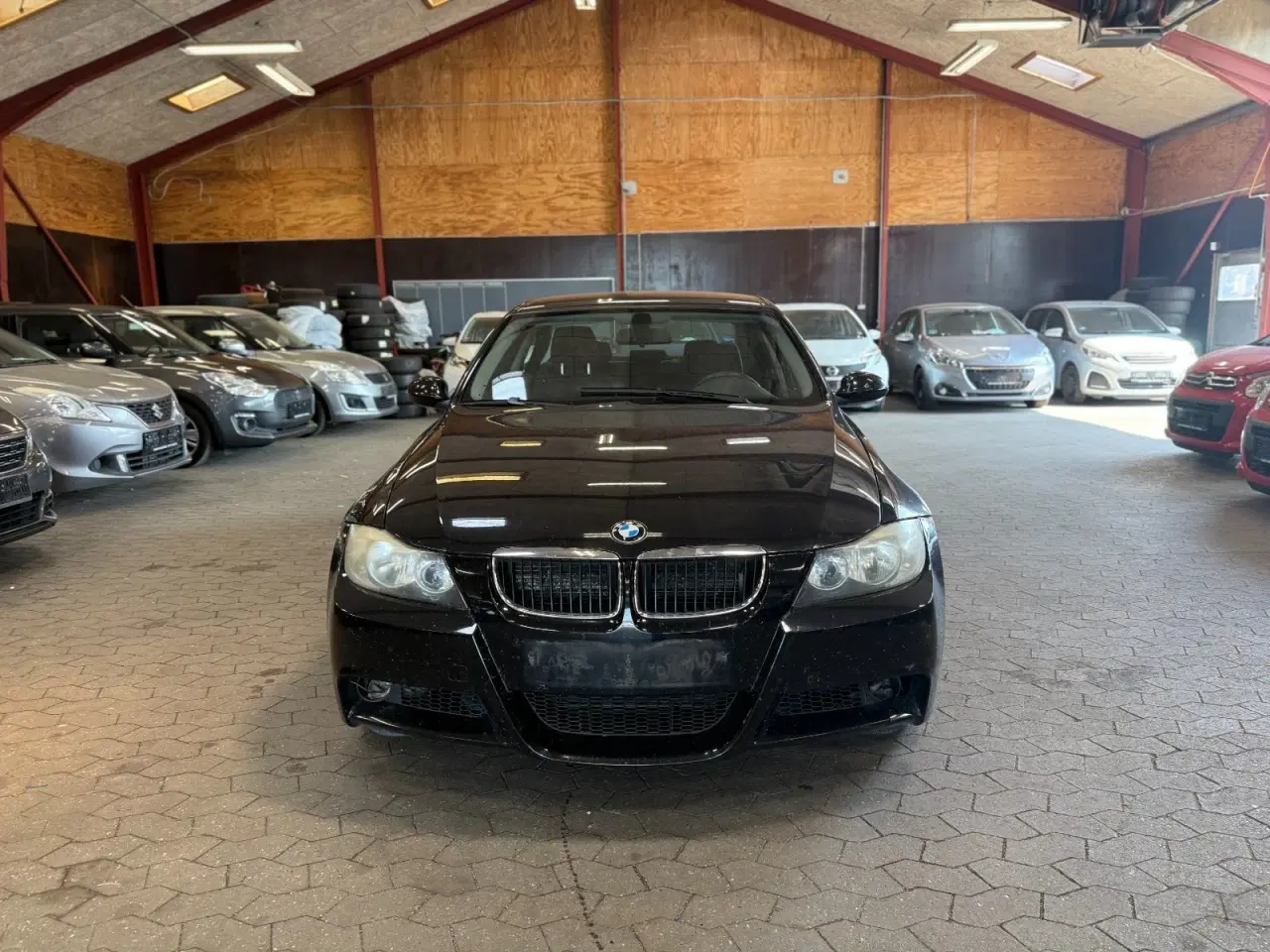 Billede 2 - BMW 320i 2,0 