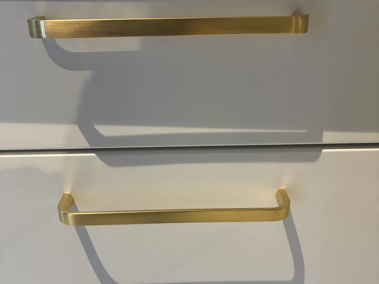 Billede 2 - Helt nyt køkken m/corian bordplade 