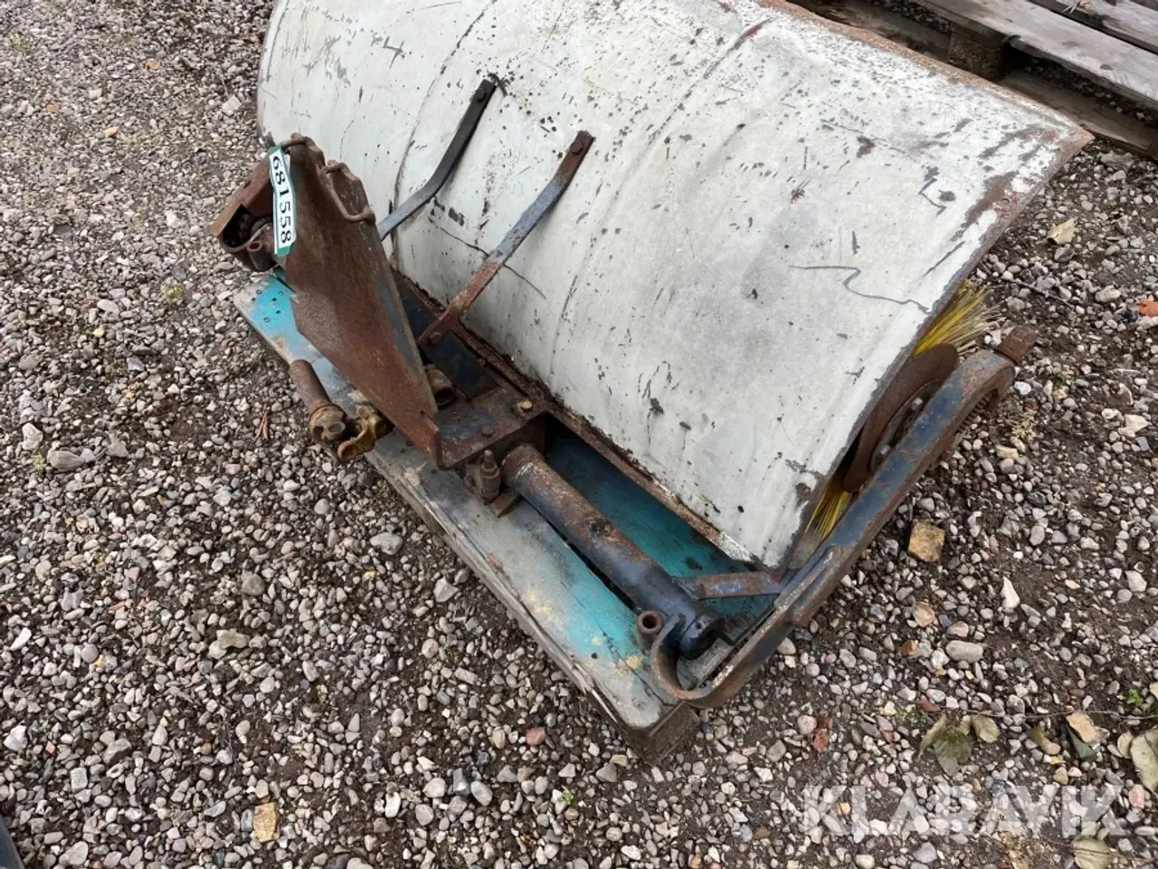 Billede 5 - Fejekost med frontlift til MT serie
