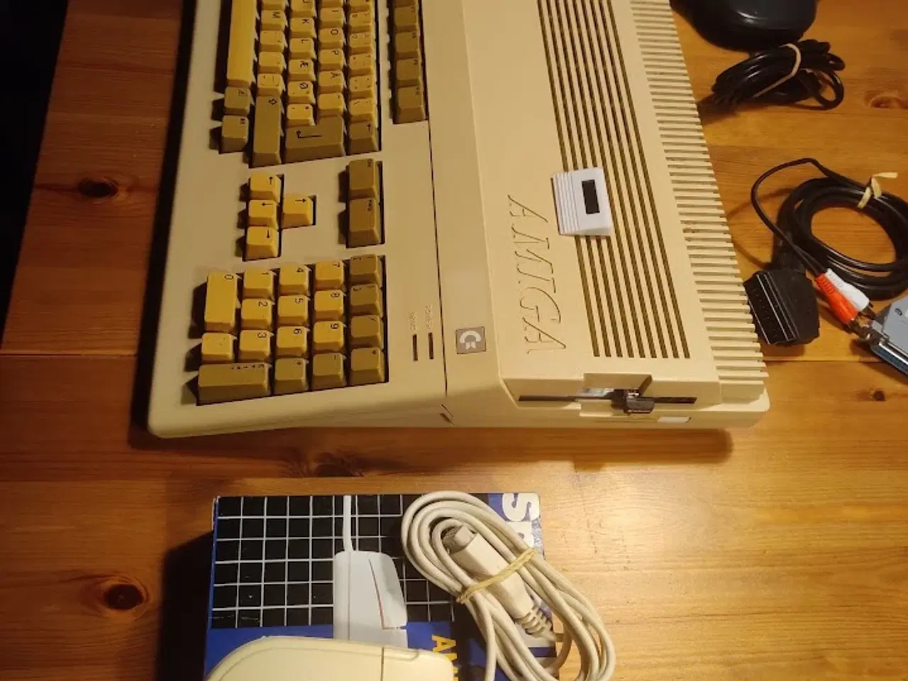 Billede 2 - Amiga 500 inkl. Gotek drev med spil