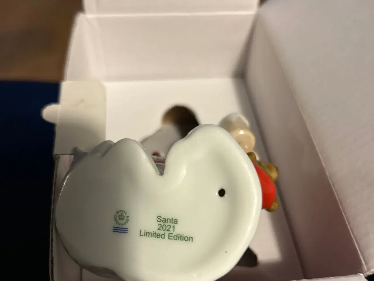 Billede 6 - Royal års nisse 2021 ny i æske 